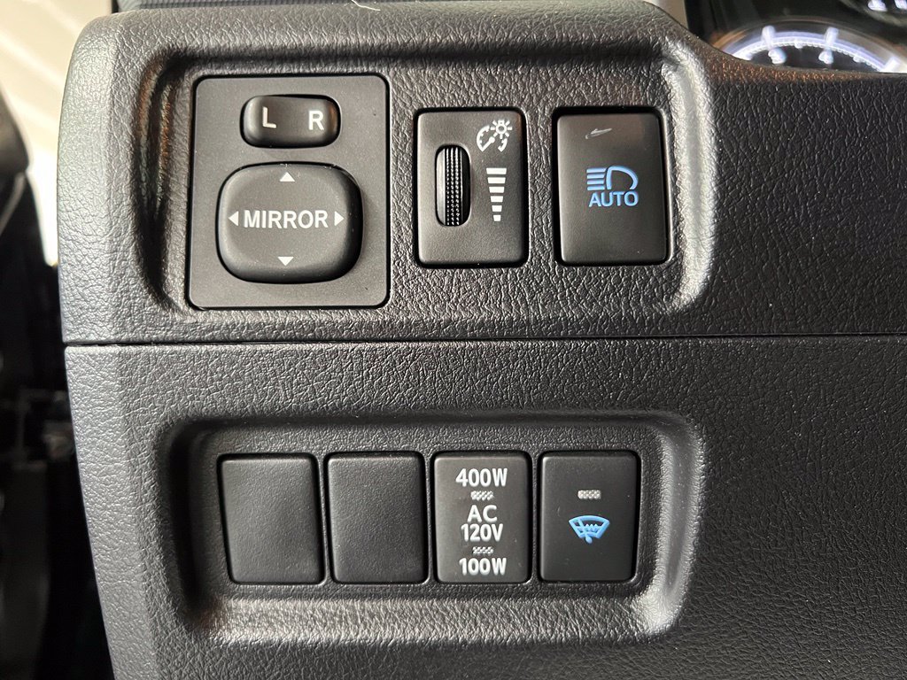 Certified 2023 Toyota 4Runner TRD Off-Road Premium w/ Moonroof Package AWD/4WD image 38