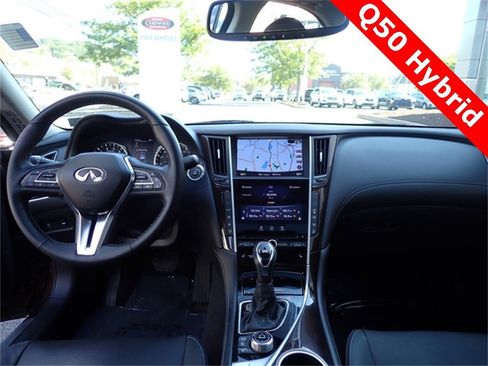 Used 2018 INFINITI Q50 Luxe w/ Cargo Package (L95) image 19