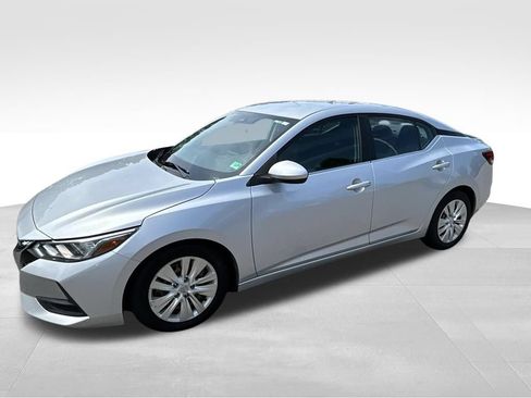 Used 2020 Nissan Sentra S FWD image 3