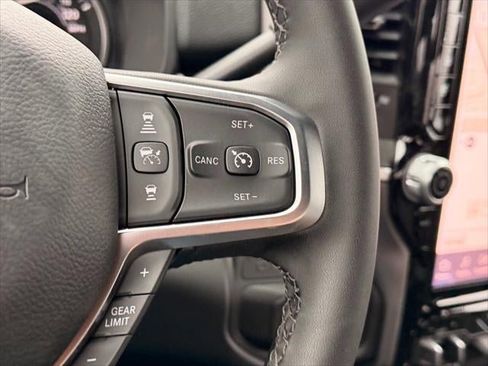 New 2026 RAM 2500 Big Horn AWD/4WD image 42