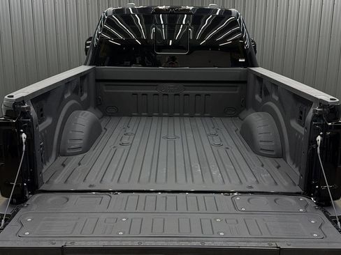 Used 2026 Ford F250 Platinum AWD/4WD image 17