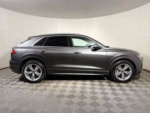 Used 2022 Audi Q8 Prestige AWD/4WD image 8