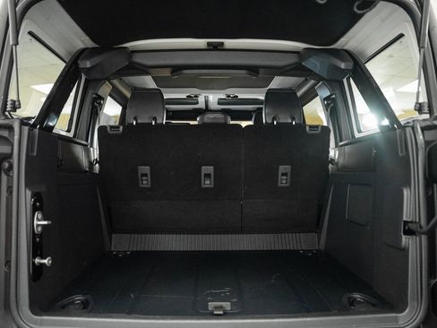 Used 2025 Ford Bronco Badlands image 25