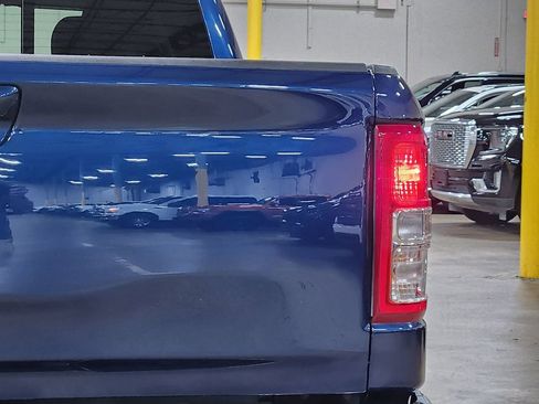 Used 2019 RAM 1500 Big Horn RWD image 22
