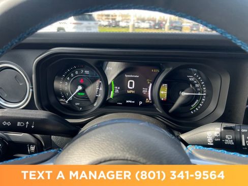 Used 2024 Jeep Wrangler High Altitude AWD/4WD image 15