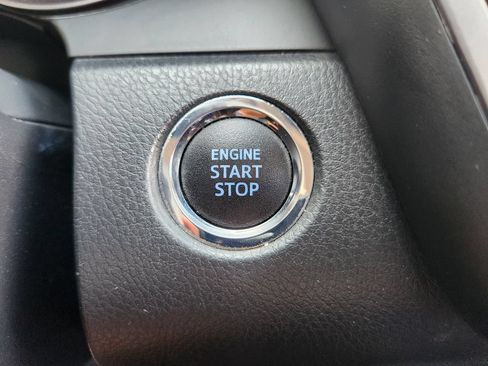 Used 2021 Toyota Camry XSE FWD image 21