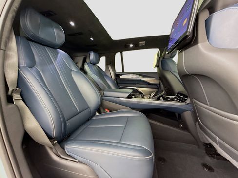 Used 2025 Cadillac Escalade IQ Sport 2 AWD/4WD image 31