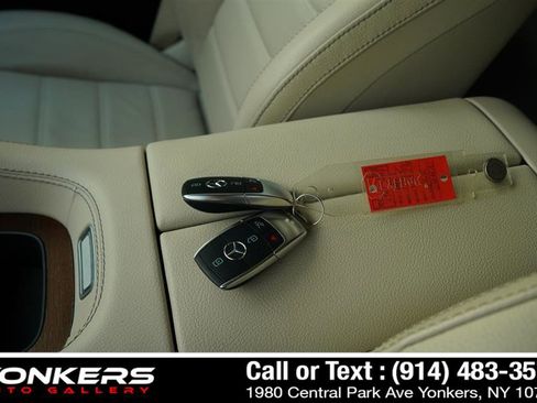 Used 2021 Mercedes-Benz GLE 350 4MATIC image 59