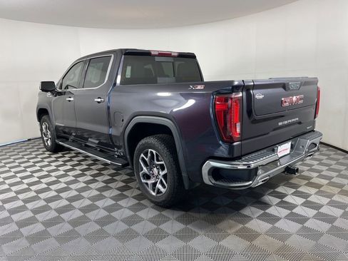 Used 2022 GMC Sierra 1500 SLT w/ SLT Premium Plus Package image 3