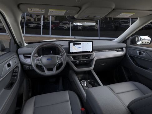 New 2026 Ford Explorer Active w/ Active Comfort Package image 9