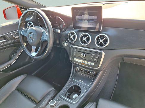 Used 2019 Mercedes-Benz CLA 250 image 25
