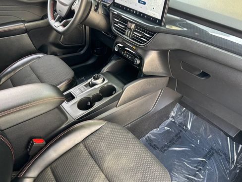 Used 2023 Ford Escape ST-Line w/ Tech Pack #1 AWD/4WD image 20
