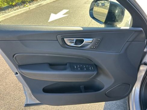 Certified 2025 Volvo XC60 B5 Plus image 16