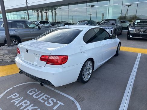 Used 2013 BMW 335i Coupe image 4