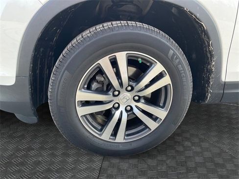 Used 2017 Honda Pilot EX-L image 9