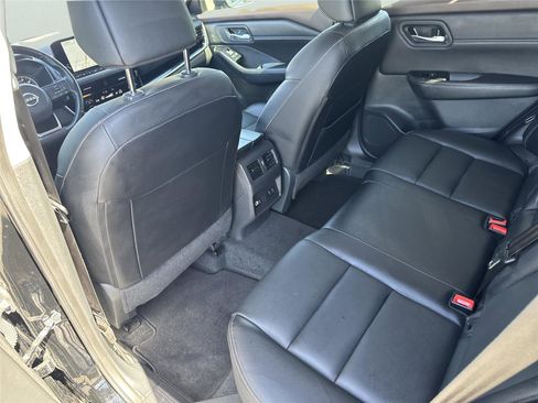 Used 2023 Nissan Rogue SL w/ SL Premium Package FWD image 30