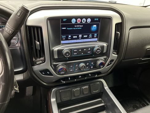 Used 2018 GMC Sierra 1500 SLE image 16