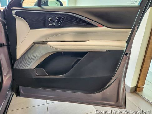 Certified 2024 Cadillac Lyriq Luxury w/ LPO, Floor Liner Package AWD/4WD image 25