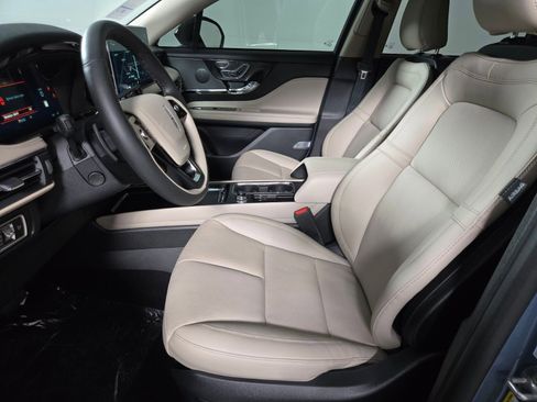 New 2026 Lincoln Corsair Reserve w/ Jet Appearance Package image 12