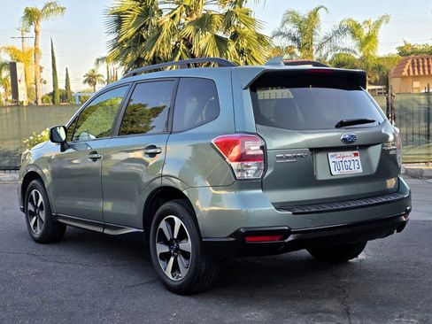 Used 2017 Subaru Forester 2.5i Premium w/ All-Weather Package AWD/4WD image 3