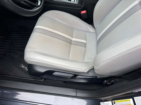 Used 2025 Honda Civic FWD Hybrid Sedan image 16
