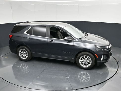 Used 2022 Chevrolet Equinox LT FWD image 39