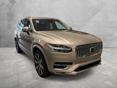 Used 2023 Volvo XC90 B6 Ultimate w/ Lounge Package