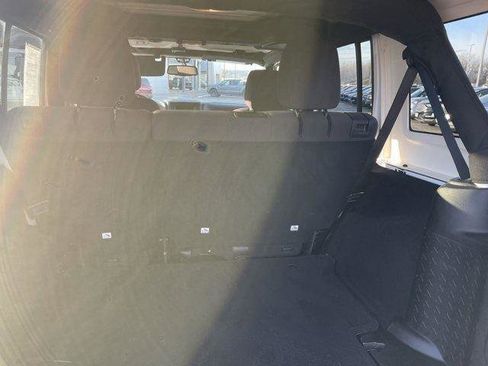 Used 2017 Jeep Wrangler Unlimited Sport w/ Quick Order Package 24S image 17