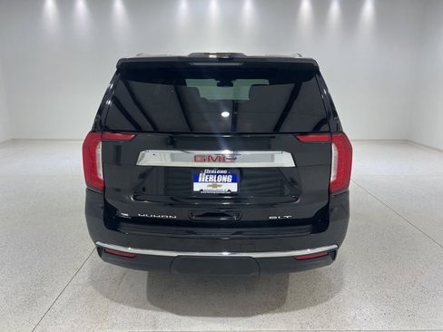 Used 2023 GMC Yukon SLT image 4