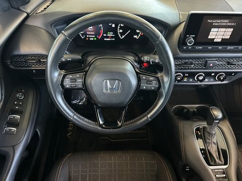 Used 2025 Honda HR-V Sport image 16