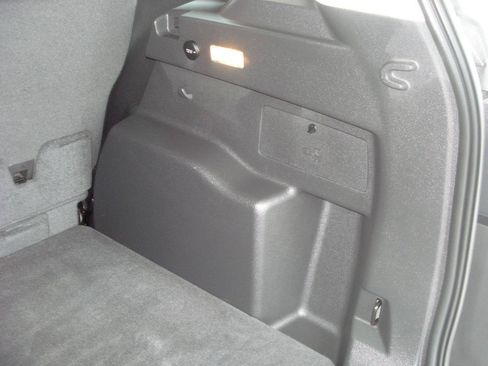 Used 2018 Ford Escape SE AWD/4WD image 39
