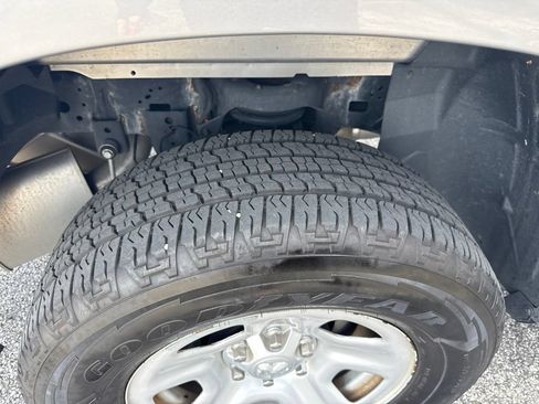 Used 2023 RAM 1500 Tradesman AWD/4WD image 3