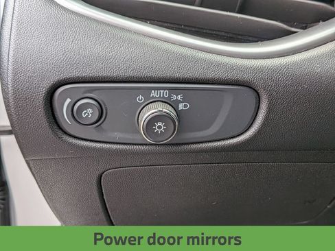 Used 2025 Chevrolet Malibu LT FWD image 20