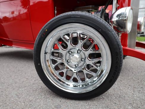 Used 1990 Chevrolet Corvette Coupe RWD image 29