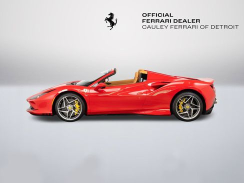 Certified 2021 Ferrari F8 Tributo RWD image 5