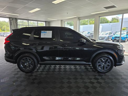 Used 2026 Honda CR-V TrailSport image 2