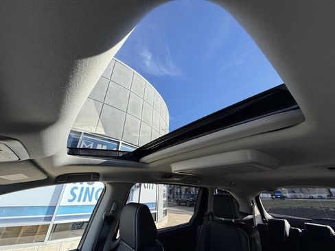 Used 2026 Honda Odyssey Touring image 26