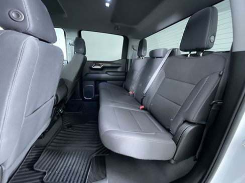 Used 2024 GMC Sierra 1500 SLE image 22