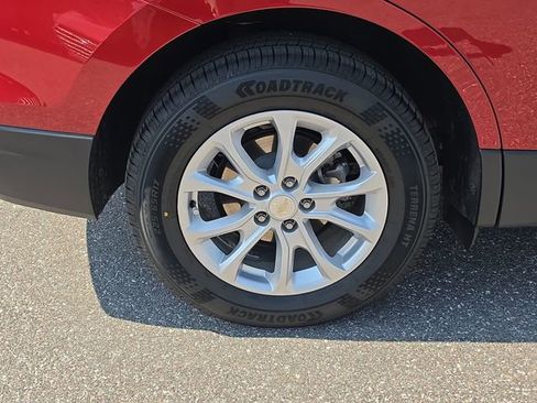 Used 2019 Chevrolet Equinox LT FWD image 5
