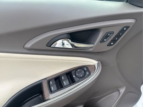 Used 2024 Chevrolet Malibu LT FWD image 21