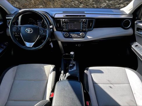 Used 2017 Toyota RAV4 XLE w/ Protection Package image 14