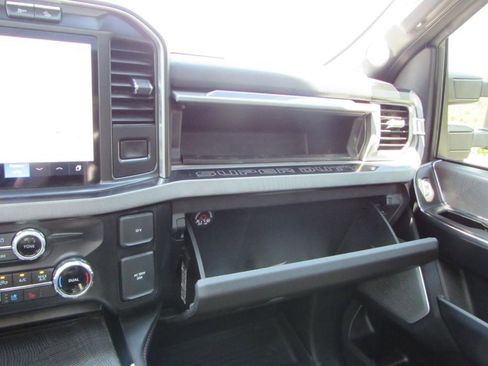 Used 2024 Ford F350 Platinum w/ Tremor Off-Road Package image 31