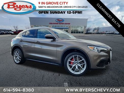 Used 2019 Alfa Romeo Stelvio Ti Lusso w/ Quick Order Package 22X Lusso image 1