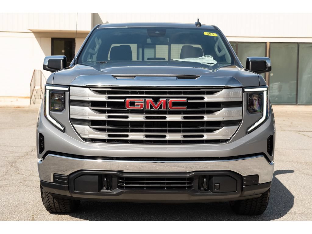 New 2026 GMC Sierra 1500 SLE w/ Preferred Package AWD/4WD image 3