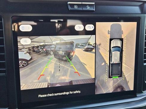 New 2026 Ford F250 Lariat w/ Chrome Package image 14