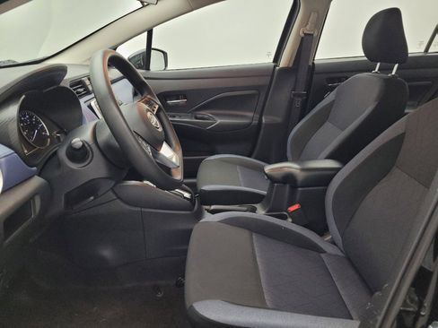 Used 2024 Nissan Versa SV FWD image 17