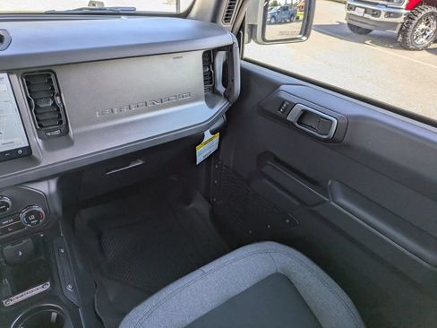 New 2026 Ford Bronco Big Bend AWD/4WD image 17