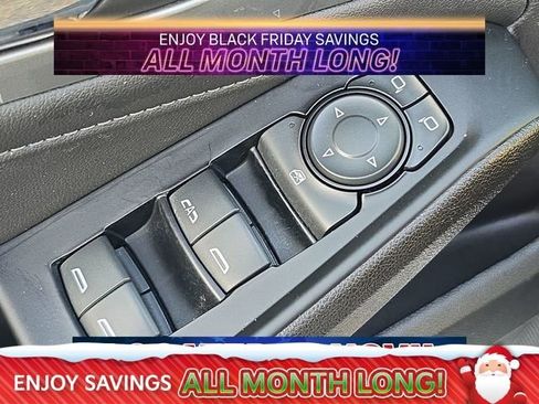 Used 2023 Chevrolet Traverse LT w/ LPO, Floor Liner Package image 15