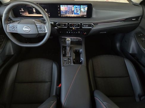 New 2026 Nissan Sentra SR w/ SR Premium Package FWD image 15