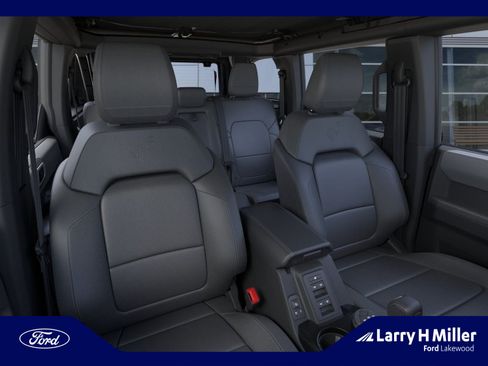 New 2026 Ford Bronco Big Bend w/ Black Diamond Package AWD/4WD image 10